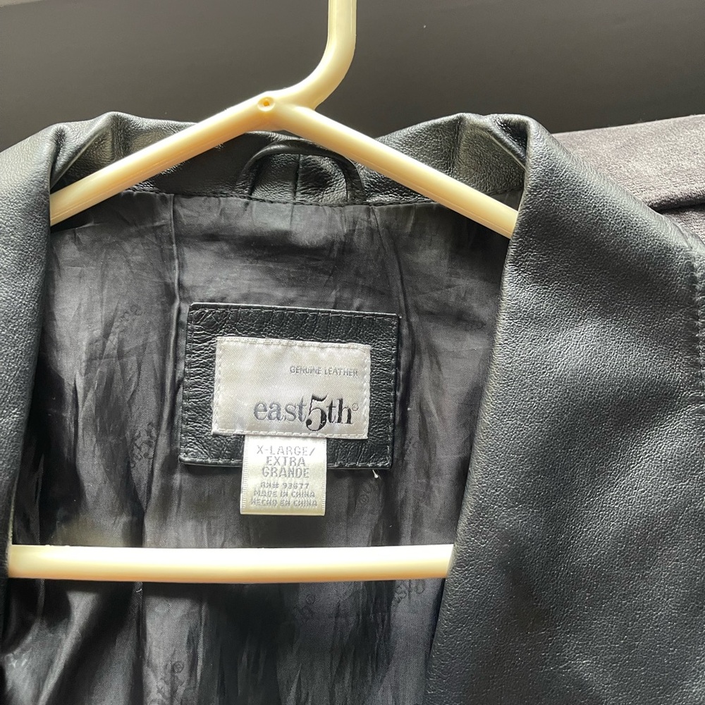 East 5th Women's Genuine Leather Jacket - Picture 2 of 2